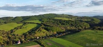 Podkriváň - 8.000 m2 ORNÁ PôDA a LESY