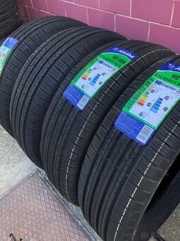 215/65 R17 4ks Haida letne Nove