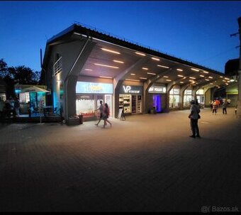 Obchodny priestor 350m2 na prenajom, centrum