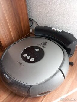 Robotický vysávač