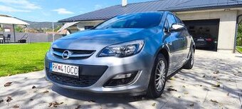Opel Astra 1.4 Essentia/Selection
