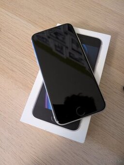 iPhone SE 2020 – Stav ako nový