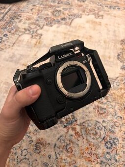 Panasonic Lumix s5 + smallrig klietka