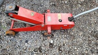 Hydraulický zdvihák