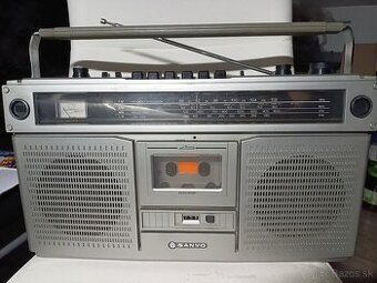 Sanyo M9922L retro kazeťák Japan