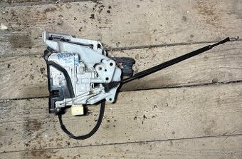 Zámok dveri VW Passat B6 LP - 1