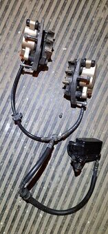 Honda CB600 Hornet 2005 predný brzdový systém