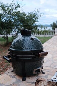 Big Green Egg MiniMAX + kopec príslušenstva
