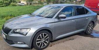 Skoda Superb 2.0tdi 110kw sedan