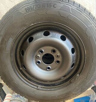 195/70 R15 C