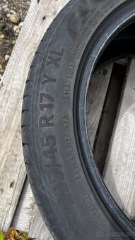 Predám letné pneumatiky 235/45 R17