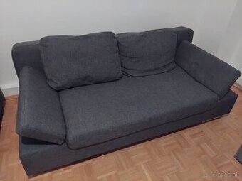 Malá sedačka vo výbornom stave v BA
