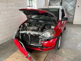 Toyota Yaris 1.3 benzin 2003 Japonec 2NZFE
