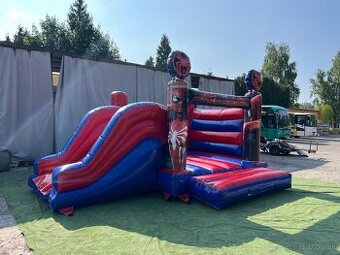 Skakaci hrad Spiderman 2v1