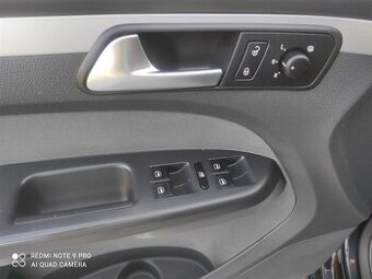 VW Touran Trendline 1.6 TDI BMT