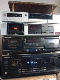 Akai deck