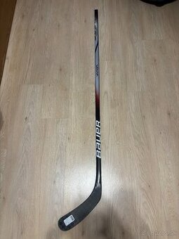 Hokejka Bauer vapor league prava flex 70 zahyb P92