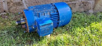 Predam prirubovy elektromotor Siemens 2,5 kw, 1380 ot