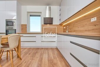 Veľkometrážny (153m2) 3i RD pri Dunaji, 25min od BA