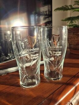 Guinness x Premier League poháre