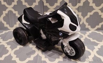 Detská elektrická trojkolka BMW