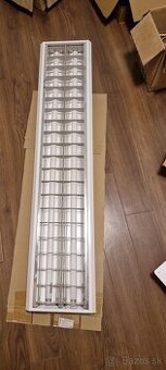 Kancelarske stropne svietidlo