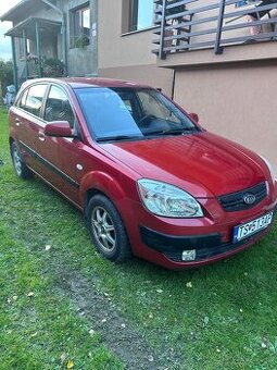 Kia Rio 1.4i benzín 71kw M5