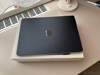 Predám MacBook Air 13” s čipom M4 (2025) od Apple