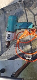 Stara vŕtačka  black a decker