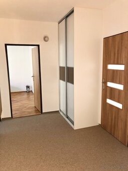 Nájom 2 izbového bytu v centre mesta