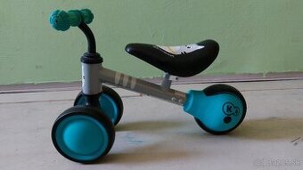 Kinderkraft odrážadlo