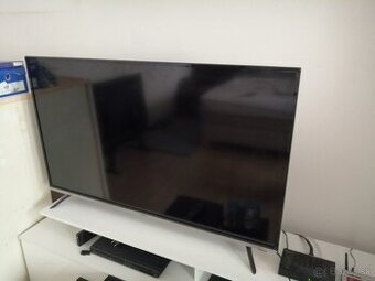 TV LED CHIO SMART 50. Palcovi