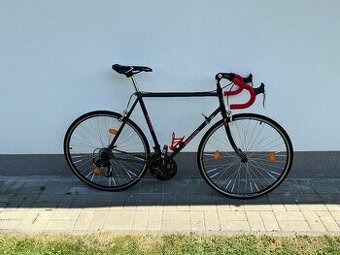 Cestný bicykel