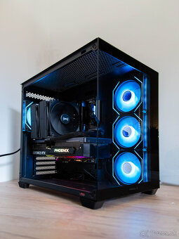 Herny PC i7-13700KF / RTX 4070 Ti / 32GB DDR5 / 1TB NVMe