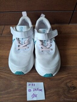 Nike star runner v.33