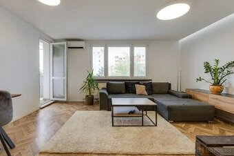 Zrekonštruovaný 3izbový „Bauring na Družbe REZERVOVANÝ