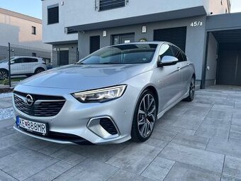 Predám v TOP stave Opel Insignia 2,0 BiTurbo GSi 4x4
