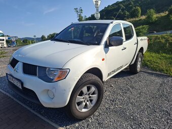 Mitsubishi L200,