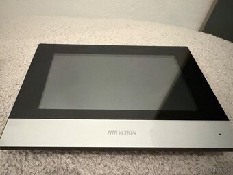 Videovrátnik Hikvision