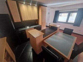 Prenájom 3 iz. RD v Rači ul. Pri Vinohradoch zrekonštruovaný