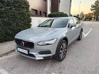 Volvo V90 Cross Country B5 AWD 2024 SK odpočet DPH
