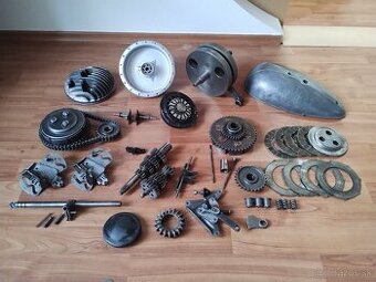 PREDÁM ORIGINÁL DIELY MOTORA JAWA PÉRÁK 250 FJ / KOMUNISTA