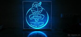 LED tabuľa s vlastným logom