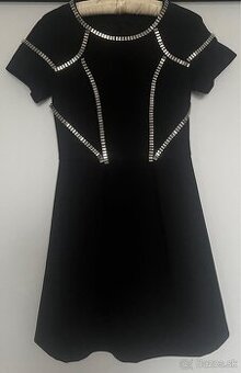 Malé čierne šaty Silvian Heach XXS - 1