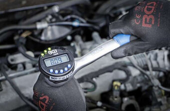 Novy Račňový digitálny uhlomer s magnetom BGS 72038