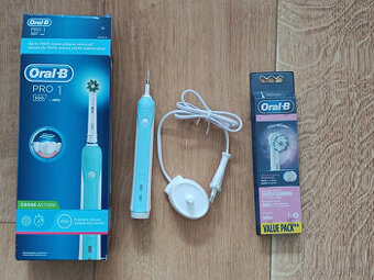 Elektrická zubná kefka Oral B Pro 1 500 + 4 nástavce