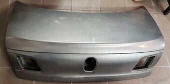 Kufrové dvere Opel Omega B sedan