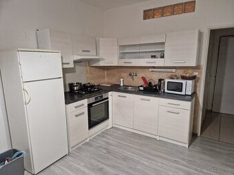 1 izb .byt na Sídl. III, PO - 1