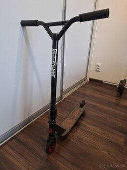 Kolobežka Torpedo Street surfing