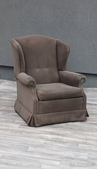 Kreslo sivé – UŠIAK.